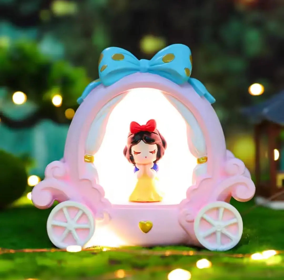 ADORABLE PRINCESS LAMP