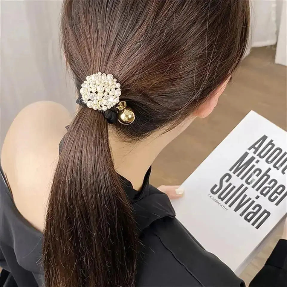 TRENDING SCRUNCHIE SPARKLES