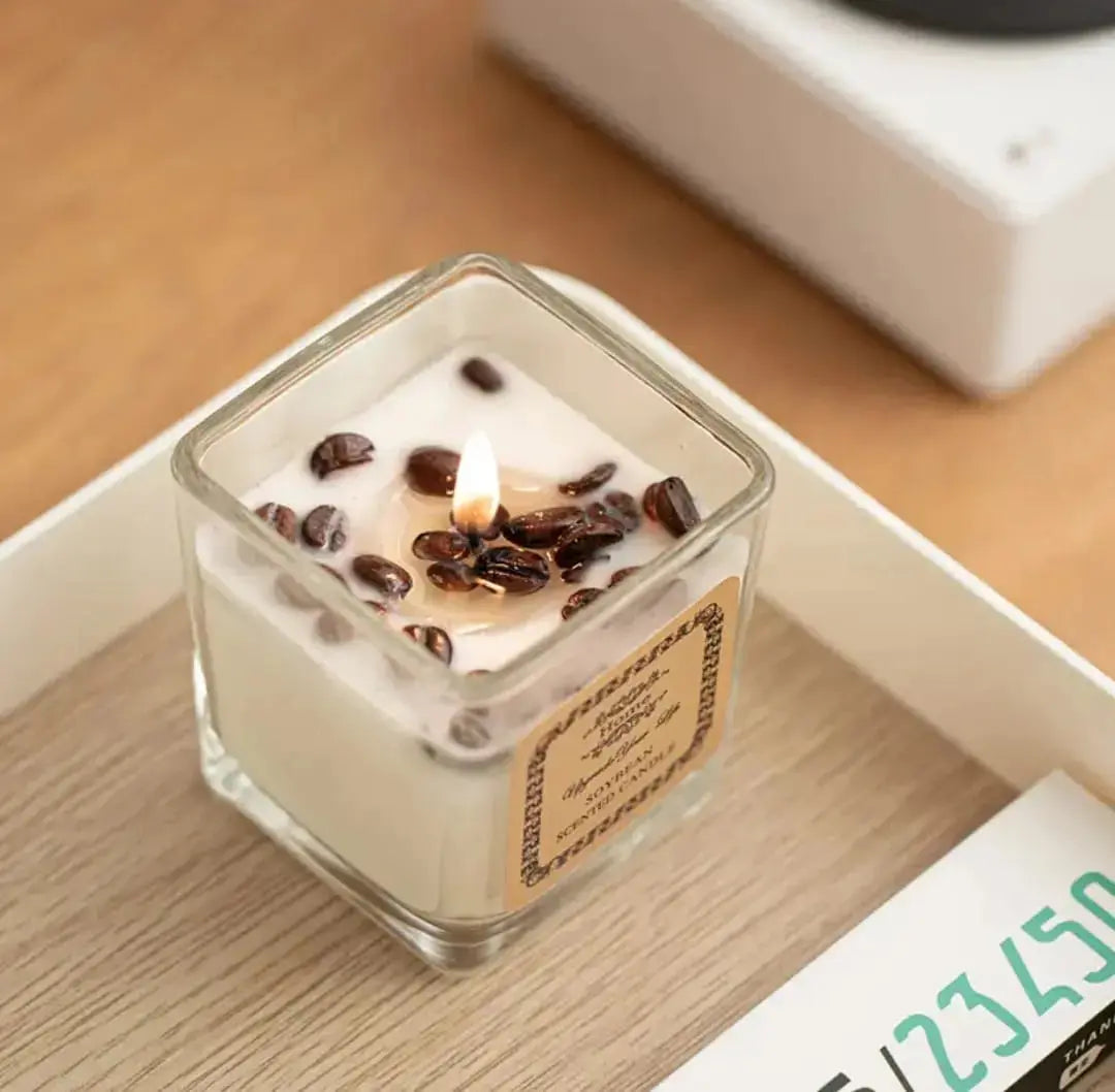 MESMERIZING CANDLE SPARKLES