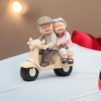 MINI LOVING COUPLE SCULPTURE RIDING SCOOTER