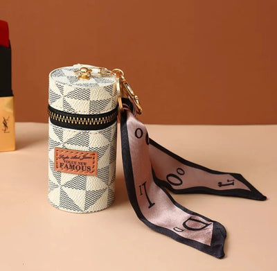 MINI KEYCHAIN Pouch