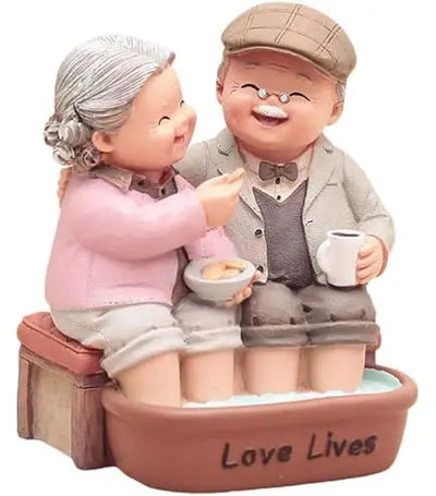 ETERNAL LOVE COUPLE SCULPTURE