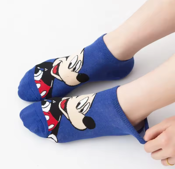 1 X ADORABLE SOCKS PAIR