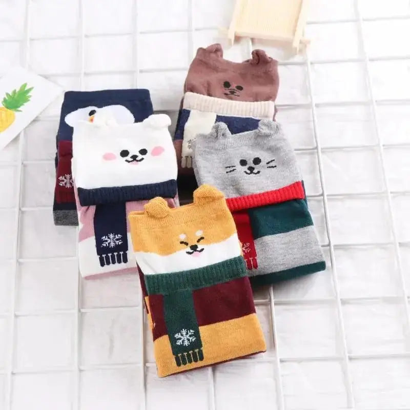 1 X ADORABLE CHARACTER SOCKS PAIR
